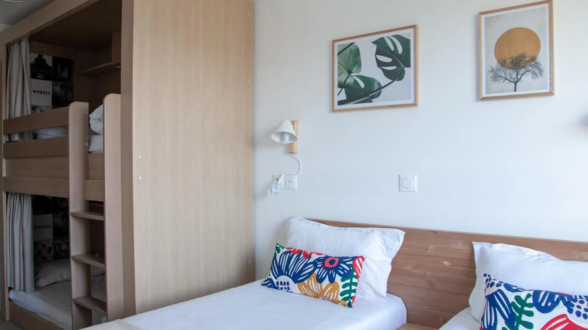 The People - Paris Bercy Hostel France